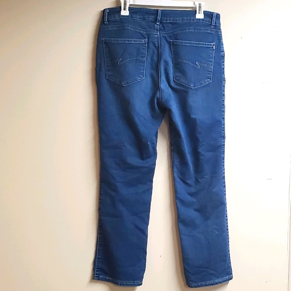 lee modern fit jeans